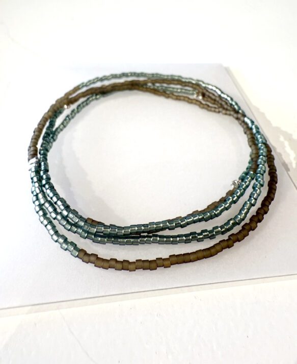 Atelier Vague, bracelets / + colors