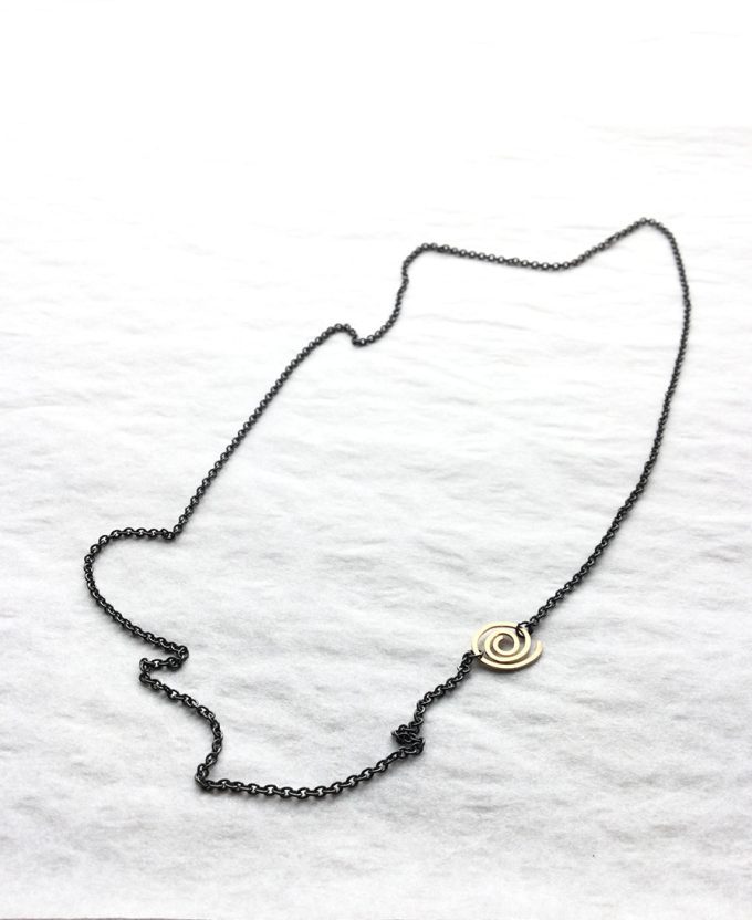 Nolda Vrielink, necklace - spiral