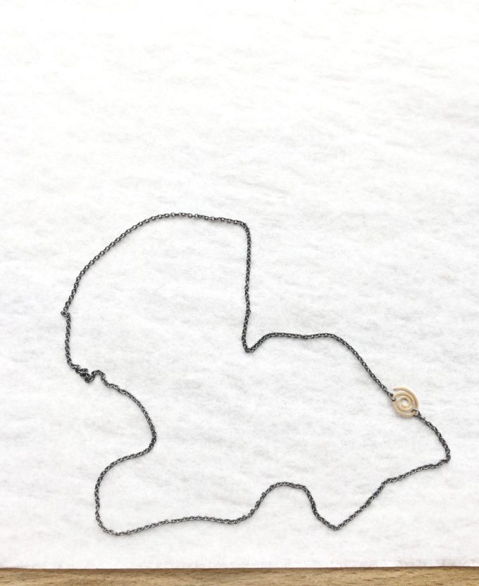 Nolda Vrielink, necklace - spiral - Image 2