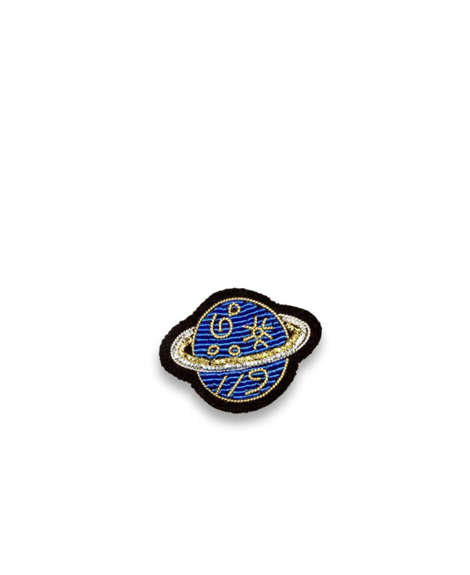 Macon & Lesquoy, embroidered brooches / + styles