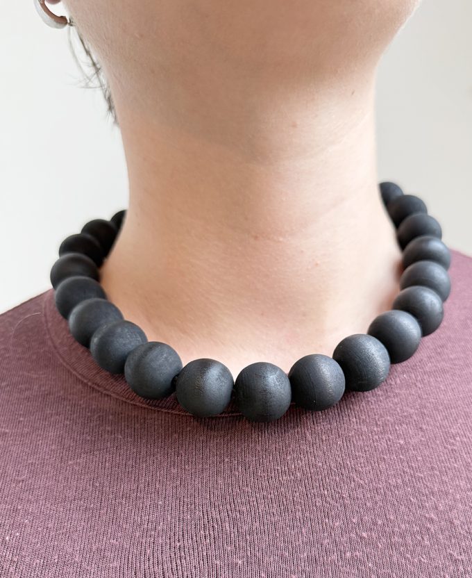 O*, necklace wooden beads - black - Image 3