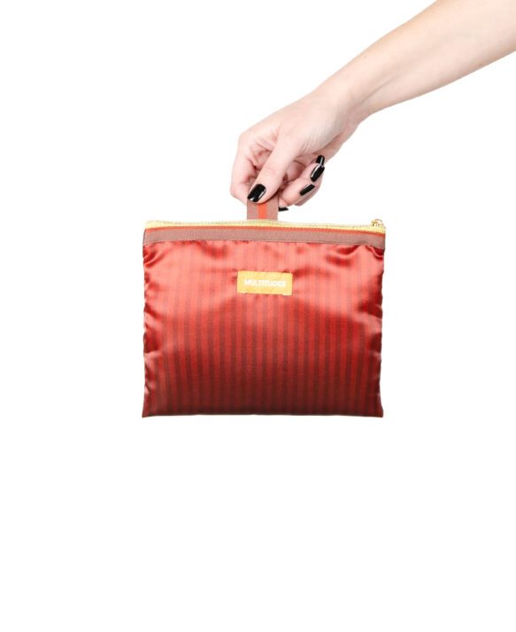 Multitudes, pochette / + colors