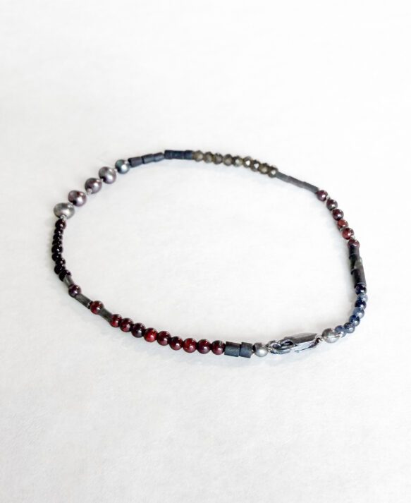 nolda vrielink, beaded bracelet / + colors