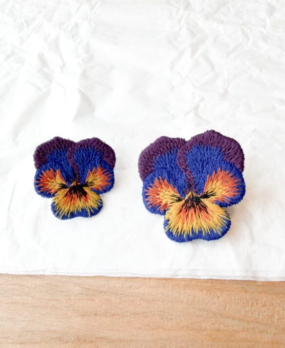 botanopia, embroidered brooches / + options